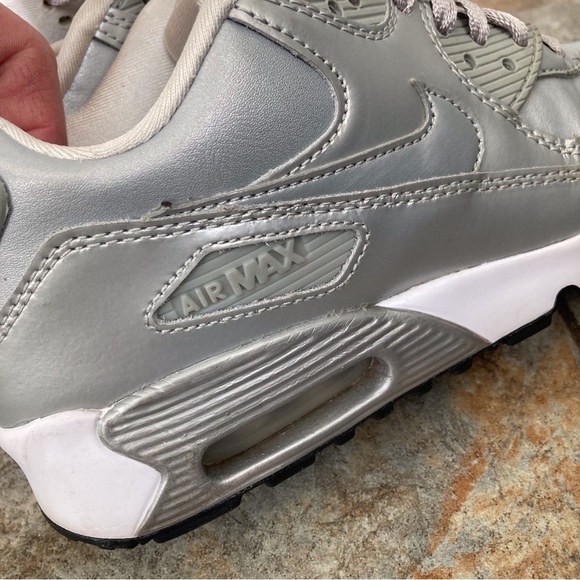 Nike Air Max 90 SE Silver - Picture 5 of 7